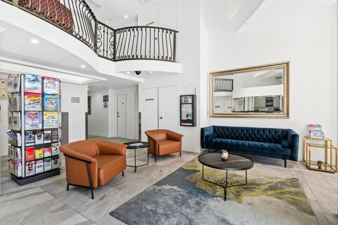 Palazzo Colonnades Aparthotel Гоулд Коуст Екстериор снимка