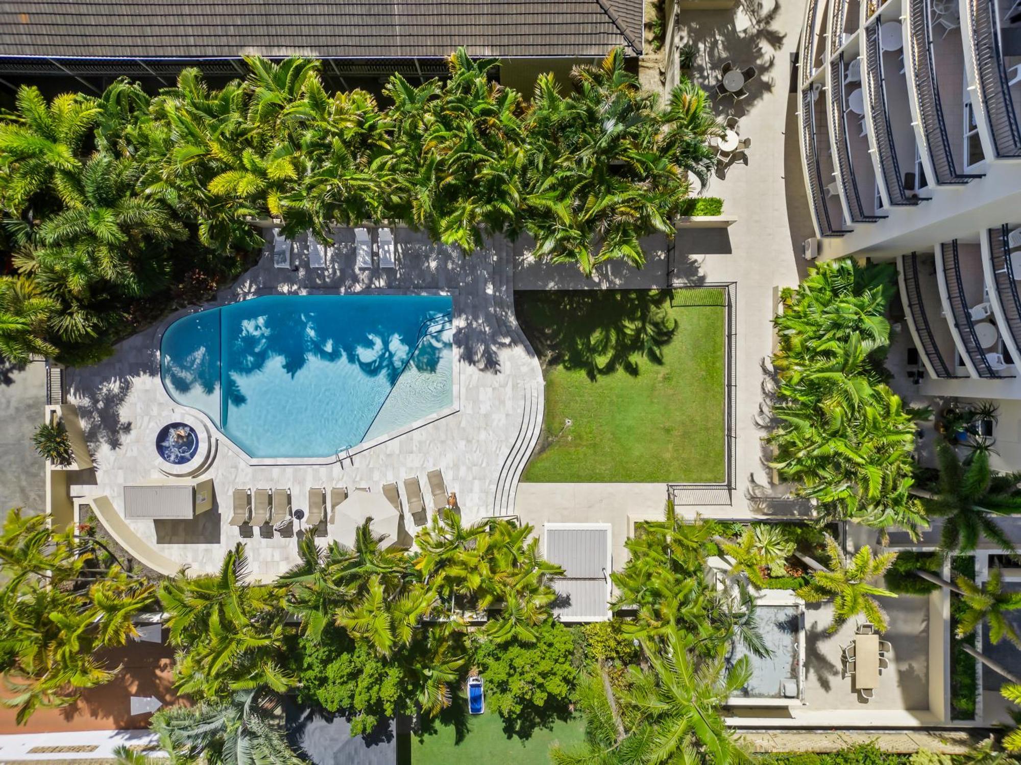 Palazzo Colonnades Aparthotel Гоулд Коуст Екстериор снимка
