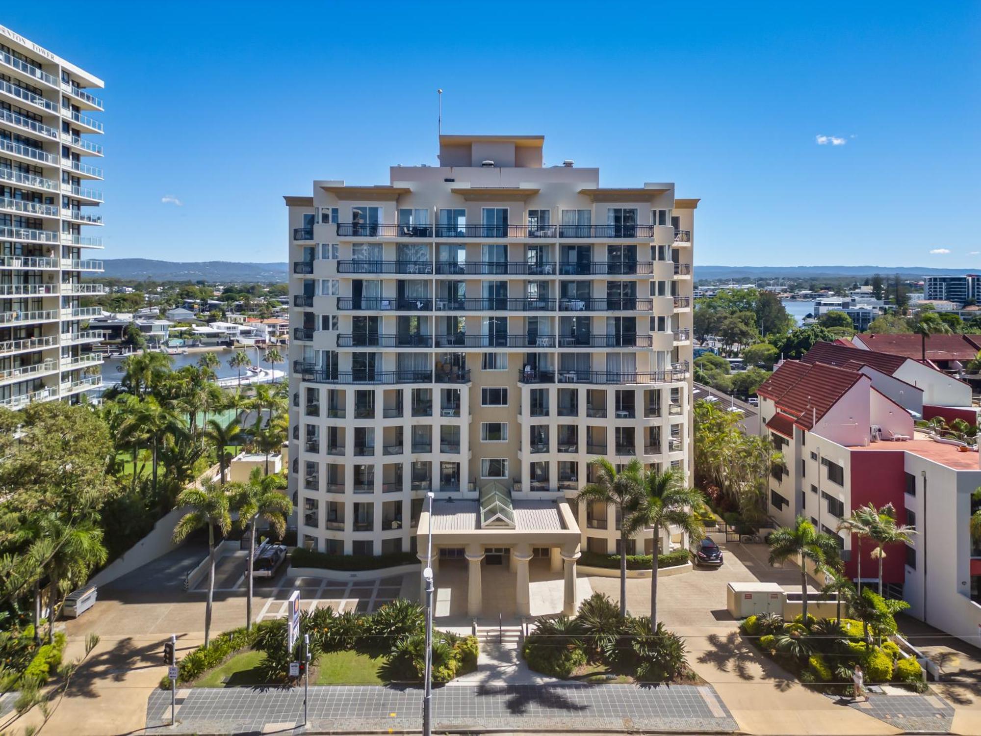 Palazzo Colonnades Aparthotel Гоулд Коуст Екстериор снимка
