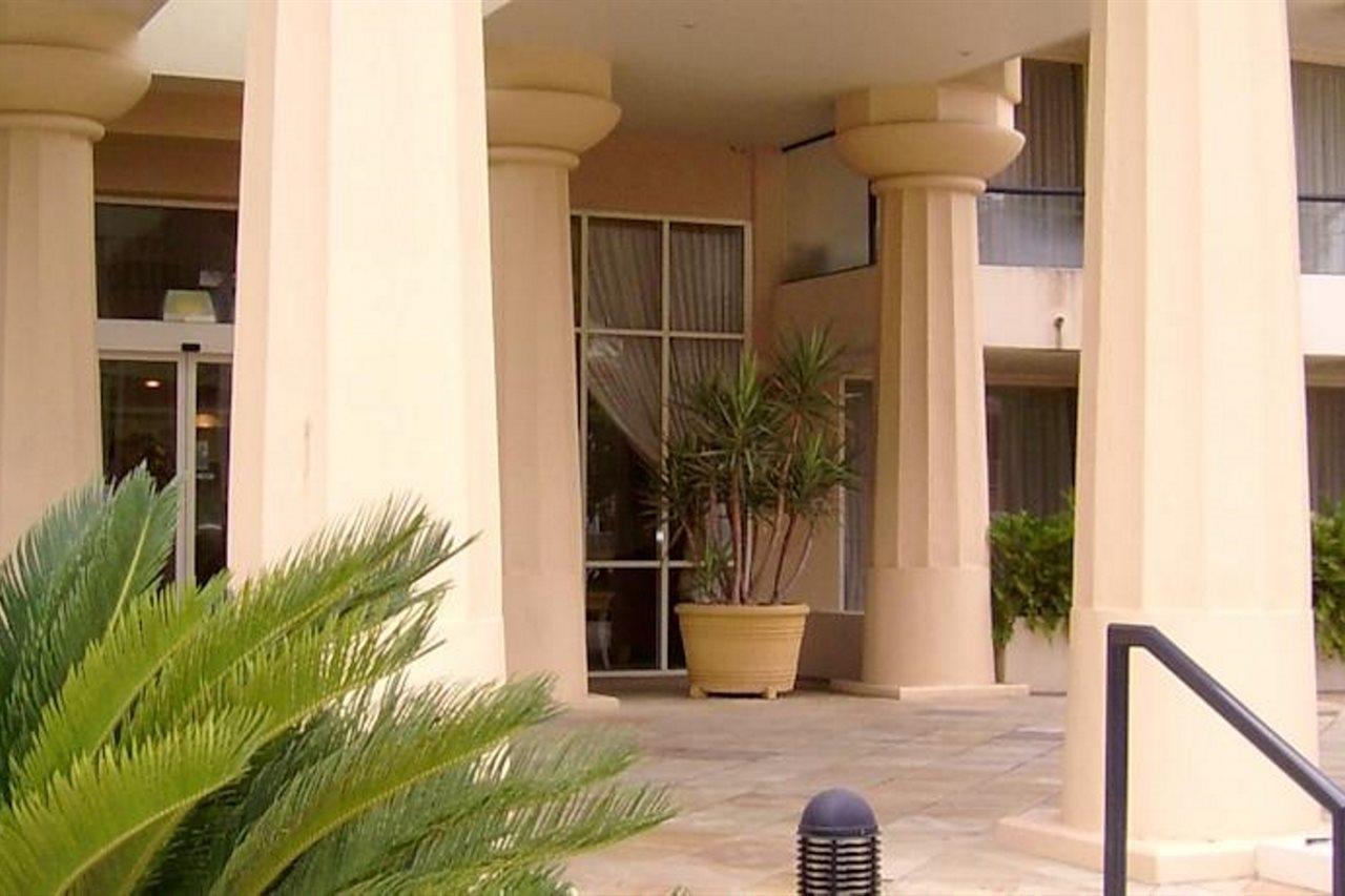 Palazzo Colonnades Aparthotel Гоулд Коуст Екстериор снимка